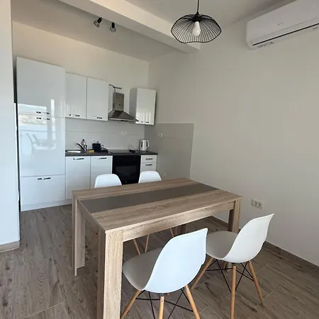 Appartement Seaesta Holidays Andrea *
